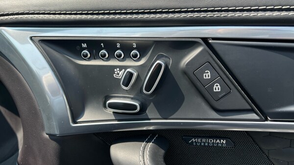 Used Jaguar F-Type 2022 for sale - 76244554: Photo 25