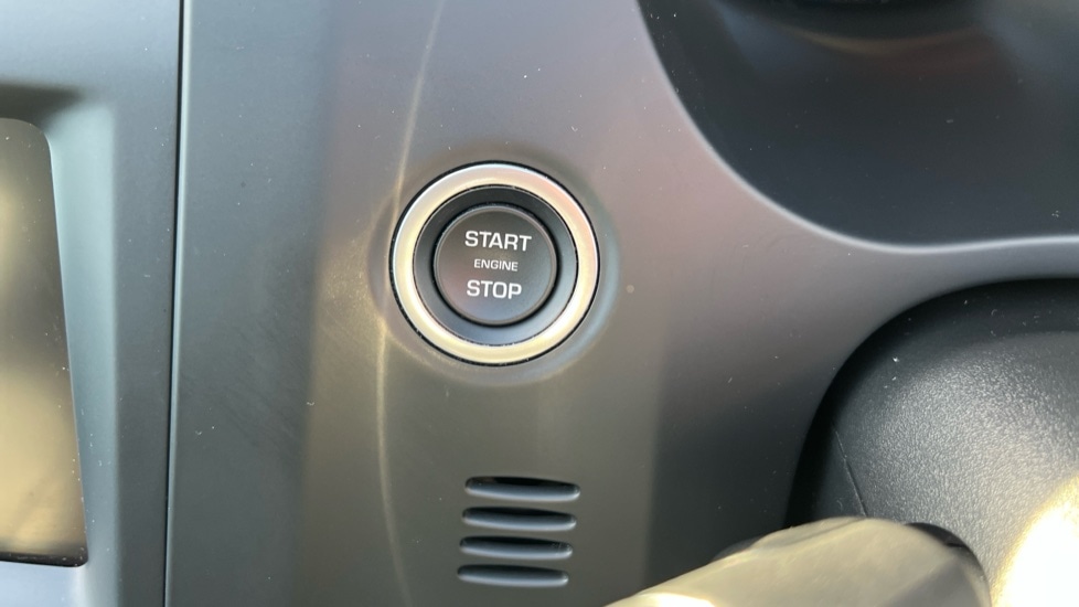 Used Jaguar E-Pace 2020 for sale - 76731654: Photo 43