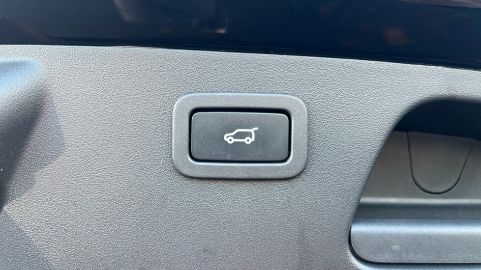 Used Jaguar E-Pace 2020 for sale - 76731654: Photo 55