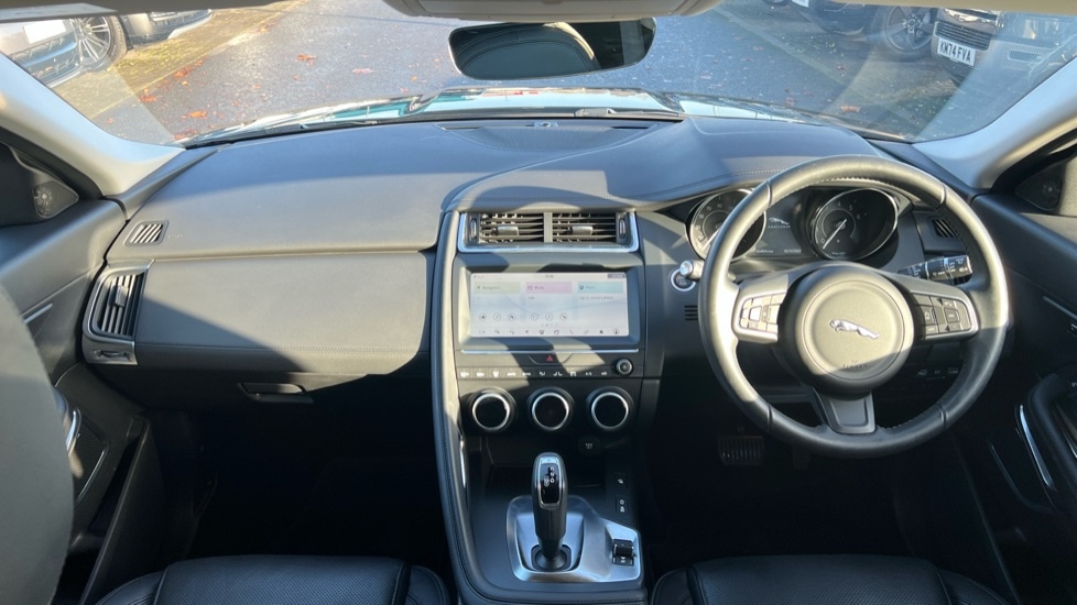 Used Jaguar E-Pace 2020 for sale - 76731654: Photo 9
