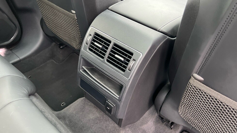 Used Jaguar F-Pace 2023 for sale - 76117043: Photo 18