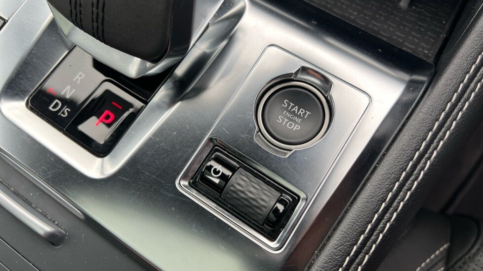 Used Jaguar F-Pace 2023 for sale - 76117043: Photo 43