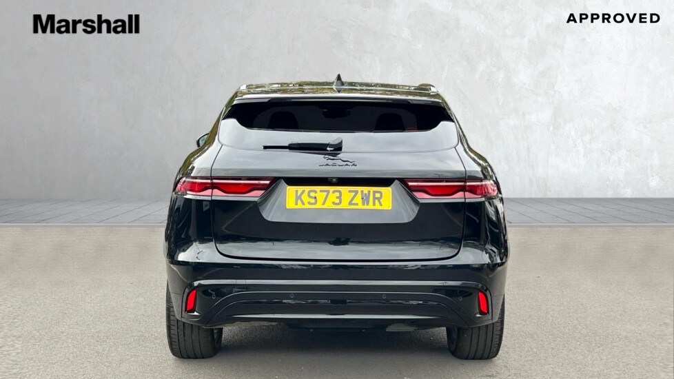 Used Jaguar F-Pace 2023 for sale - 76117043: Photo 6