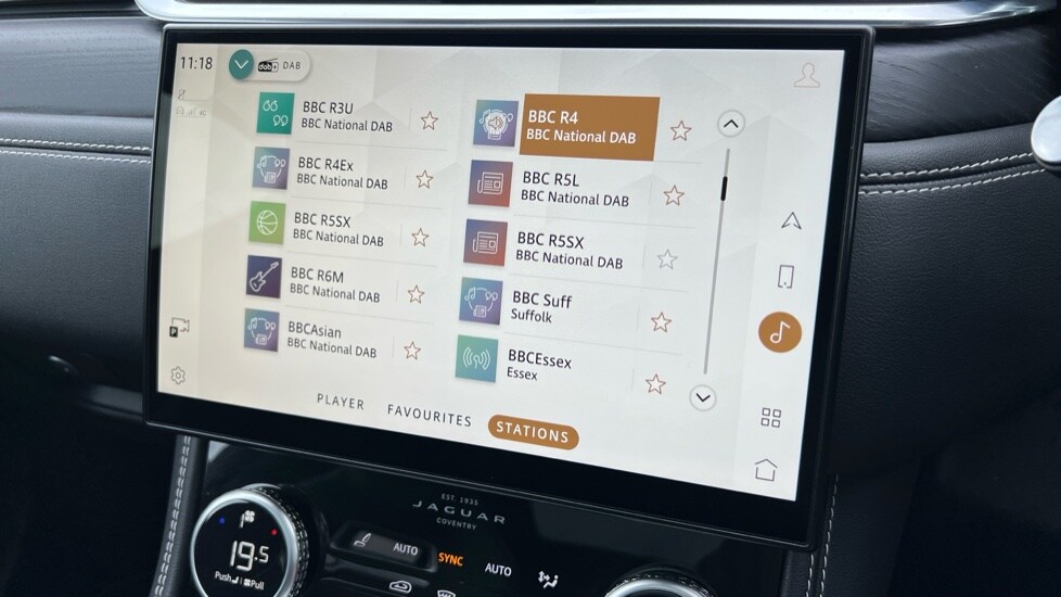 Used Jaguar F-Pace 2023 for sale - 76117043: Photo 65