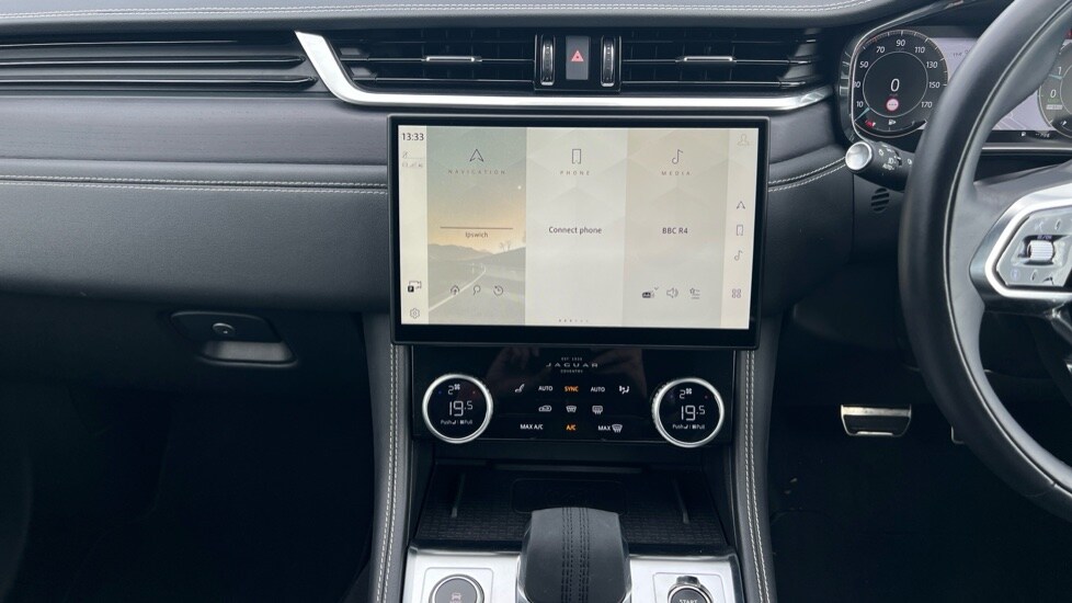 Used Jaguar F-Pace 2024 for sale - 76116739: Photo 14