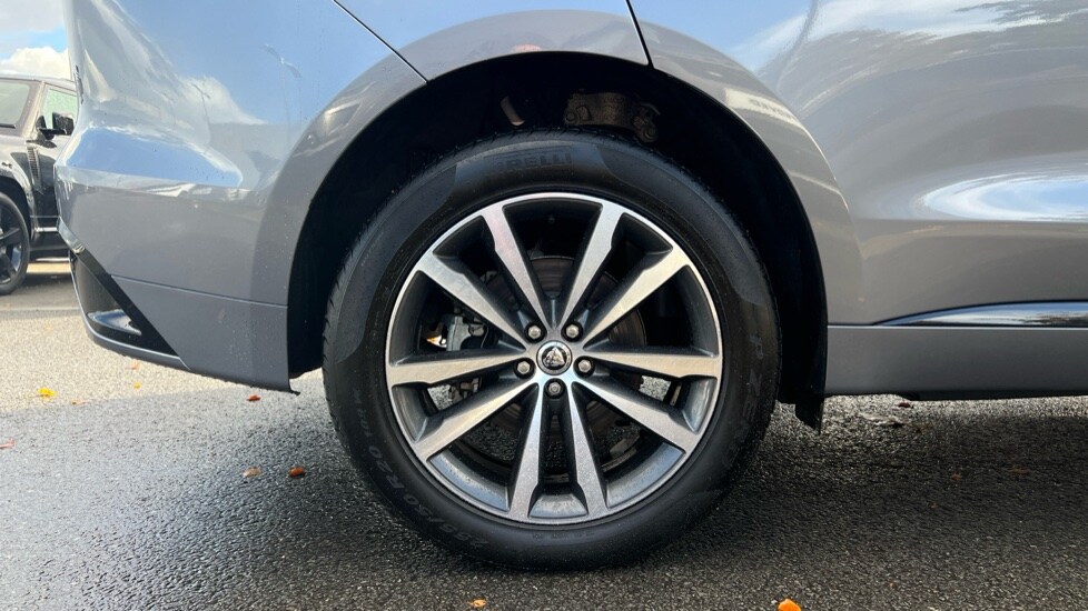 Used Jaguar F-Pace 2024 for sale - 76116739: Photo 28