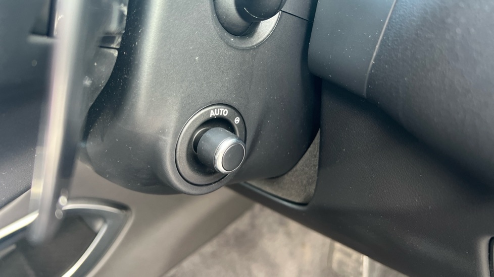 Used Jaguar F-Pace 2024 for sale - 76116739: Photo 43