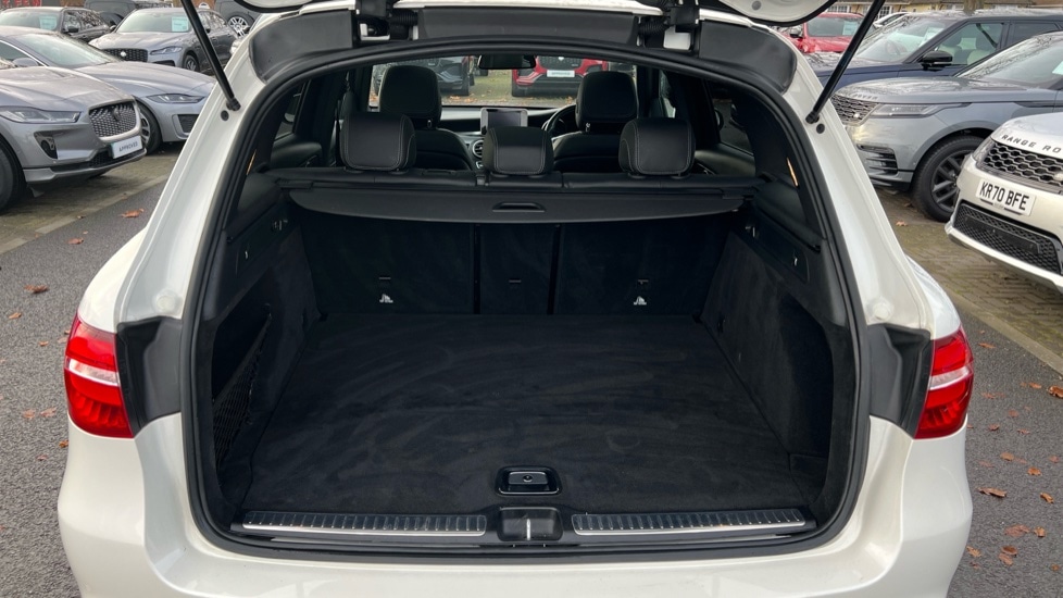 Used Mercedes-Benz GLC 2018 for sale - 76872854: Photo 15