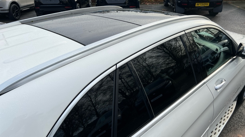 Used Mercedes-Benz GLC 2018 for sale - 76872854: Photo 69