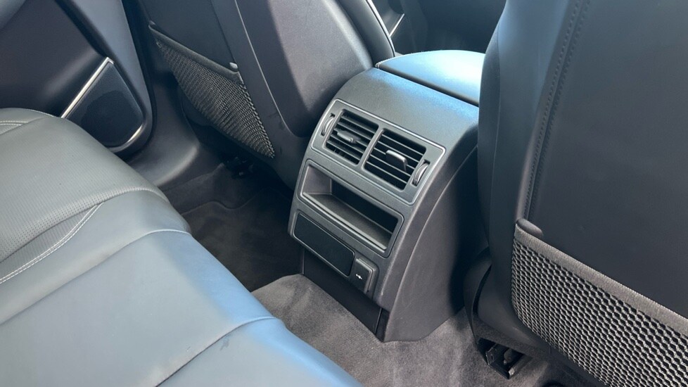 Used Jaguar F-Pace 2023 for sale - 76870306: Photo 18