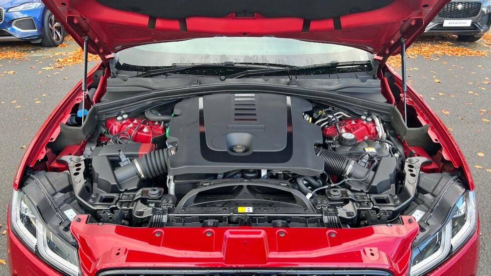 Used Jaguar F-Pace 2023 for sale - 76870306: Photo 34