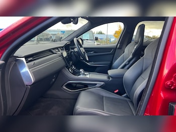 Used Jaguar F-Pace 2023 for sale - 76870306: Photo