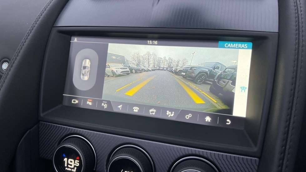 Used Jaguar F-Type 2018 for sale - 76927791: Photo 12