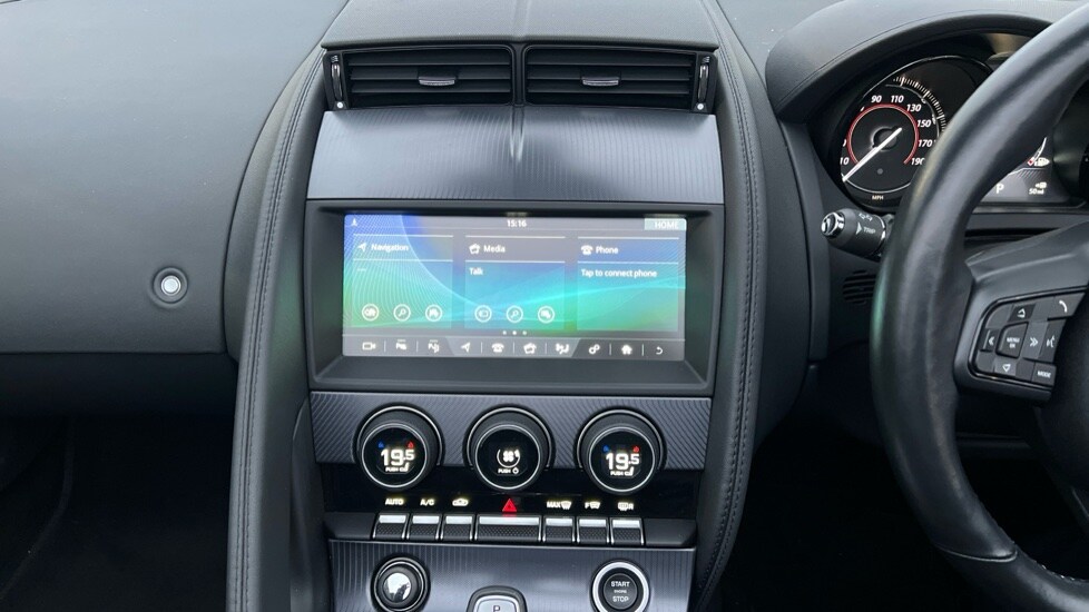 Used Jaguar F-Type 2018 for sale - 76927791: Photo 14