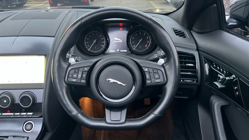 Used Jaguar F-Type 2018 for sale - 76927791: Photo 15