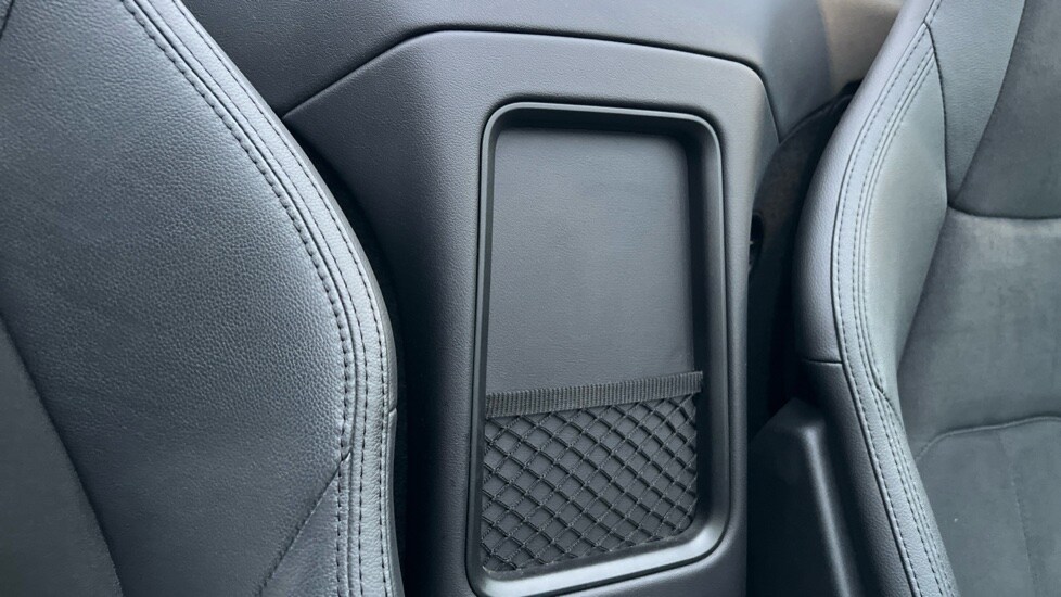 Used Jaguar F-Type 2018 for sale - 76927791: Photo 18