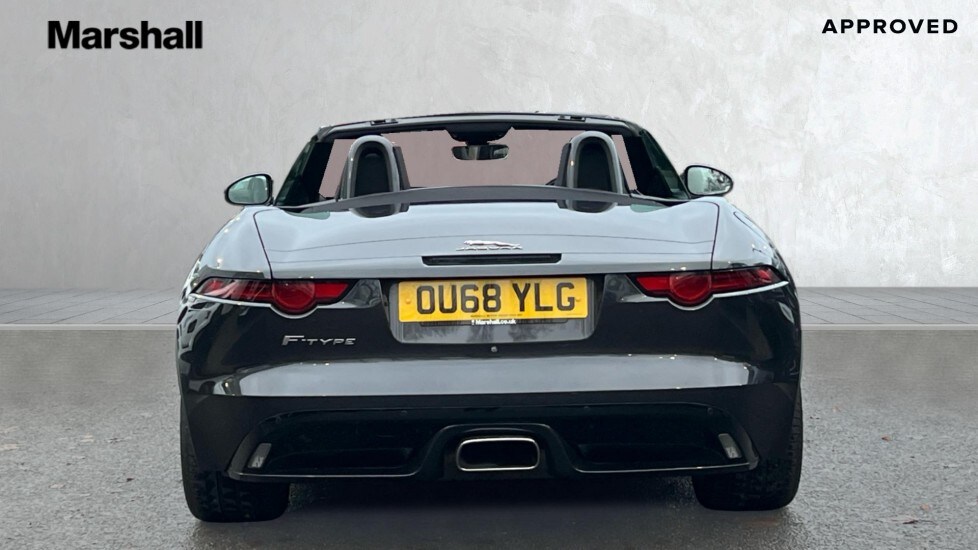 Used Jaguar F-Type 2018 for sale - 76927791: Photo 6