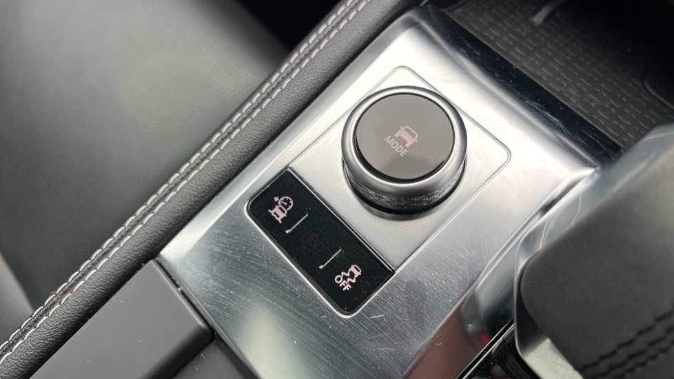 Used Jaguar F-Pace 2023 for sale - 76871455: Photo 44