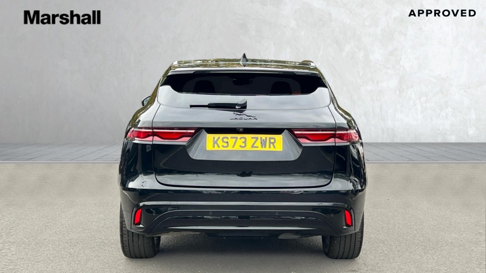 Used Jaguar F-Pace 2023 for sale - 76871455: Photo 6
