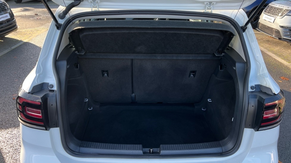 Used Volkswagen T-Cross 2020 for sale - 76873087: Photo 15
