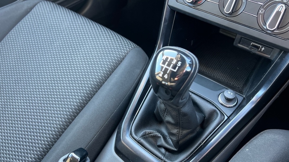 Used Volkswagen T-Cross 2020 for sale - 76873087: Photo 25