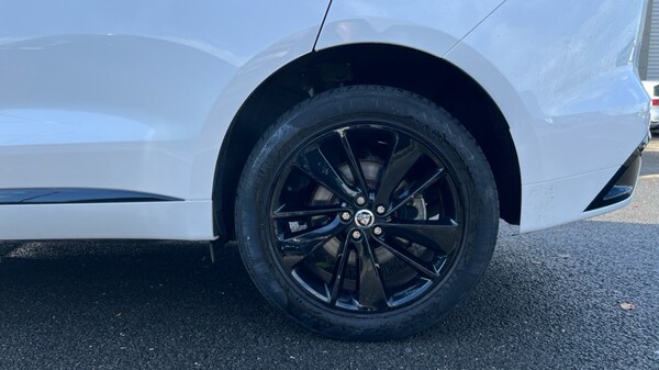 Used Jaguar F-Pace 2023 for sale - 75735239: Photo 27