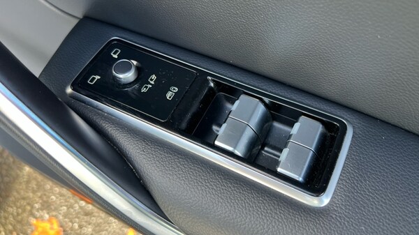 Used Jaguar F-Pace 2023 for sale - 75735239: Photo 51
