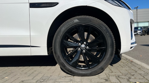 Used Jaguar F-Pace 2023 for sale - 75735239: Photo 8