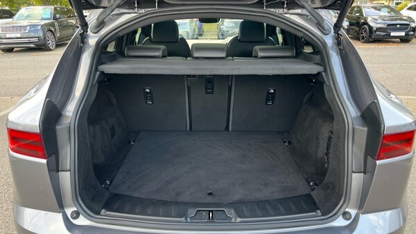Used Jaguar E-Pace 2022 for sale - 76130418: Photo 10