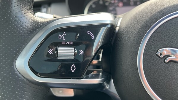 Used Jaguar E-Pace 2022 for sale - 76130418: Photo 47