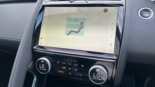 Used Jaguar E-Pace 2022 for sale - 76130418: Photo 53