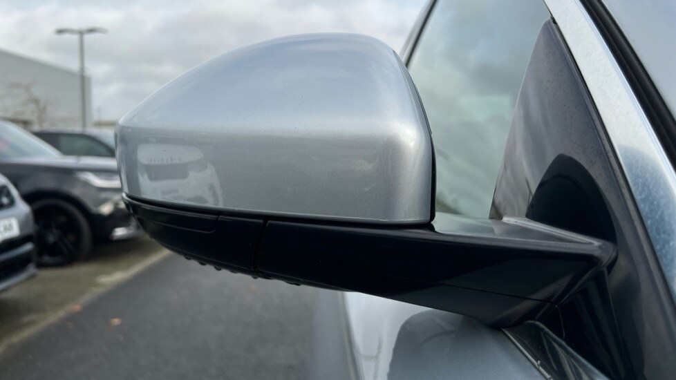 Used Jaguar E-Pace 2022 for sale - 76544511: Photo 24