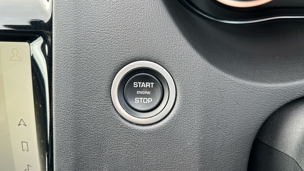 Used Jaguar E-Pace 2022 for sale - 76544511: Photo 39