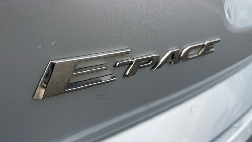 Used Jaguar E-Pace 2022 for sale - 76544511: Photo 49
