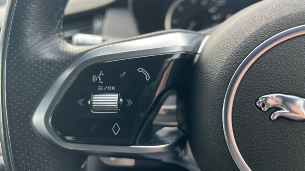 Used Jaguar E-Pace 2022 for sale - 76544511: Photo 59