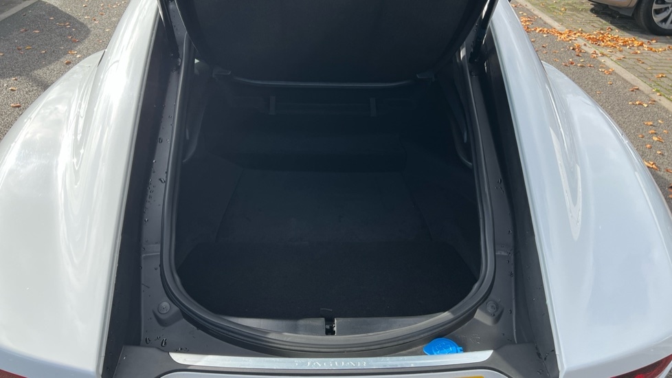 Used Jaguar F-Type 2024 for sale - 76458919: Photo 10