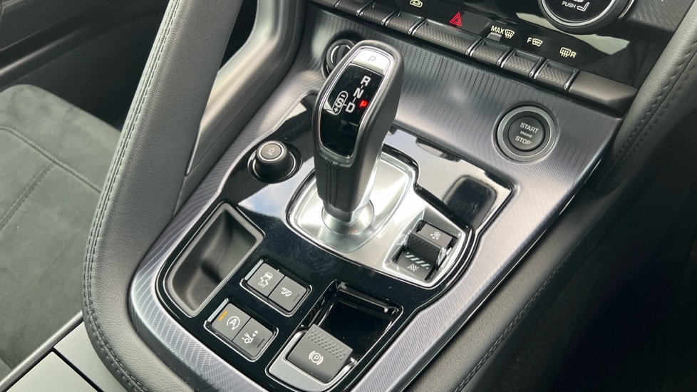 Used Jaguar F-Type 2024 for sale - 76458919: Photo 13