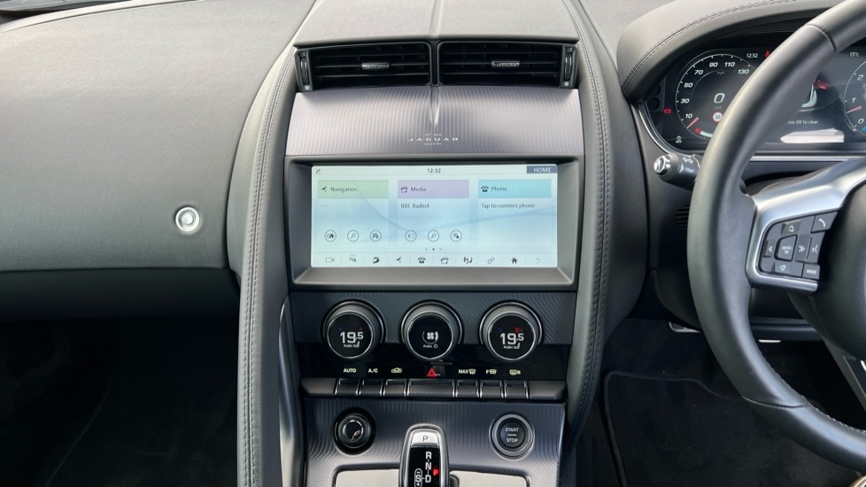 Used Jaguar F-Type 2024 for sale - 76458919: Photo 14