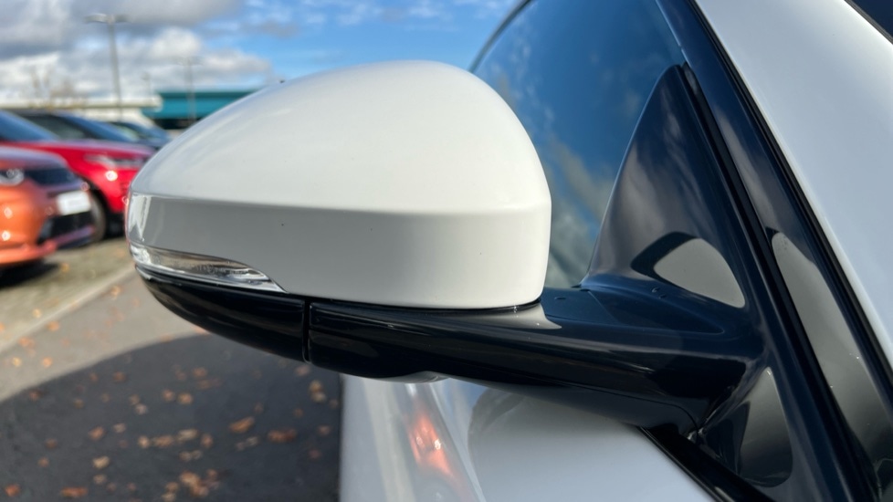 Used Jaguar F-Type 2024 for sale - 76458919: Photo 25