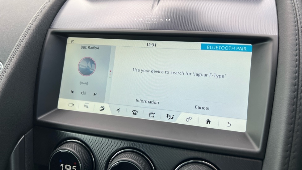 Used Jaguar F-Type 2024 for sale - 76458919: Photo 54