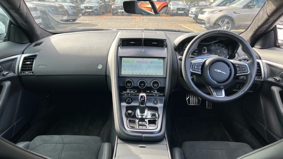 Used Jaguar F-Type 2024 for sale - 76458919: Photo 9