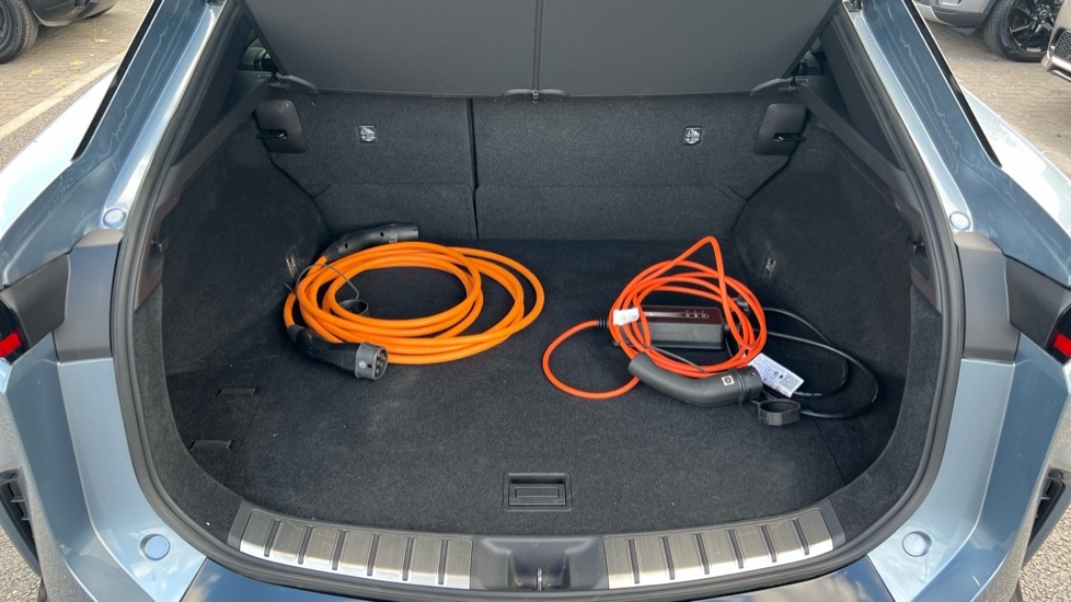 Used Lexus RZ 2024 for sale - 76901263: Photo 15