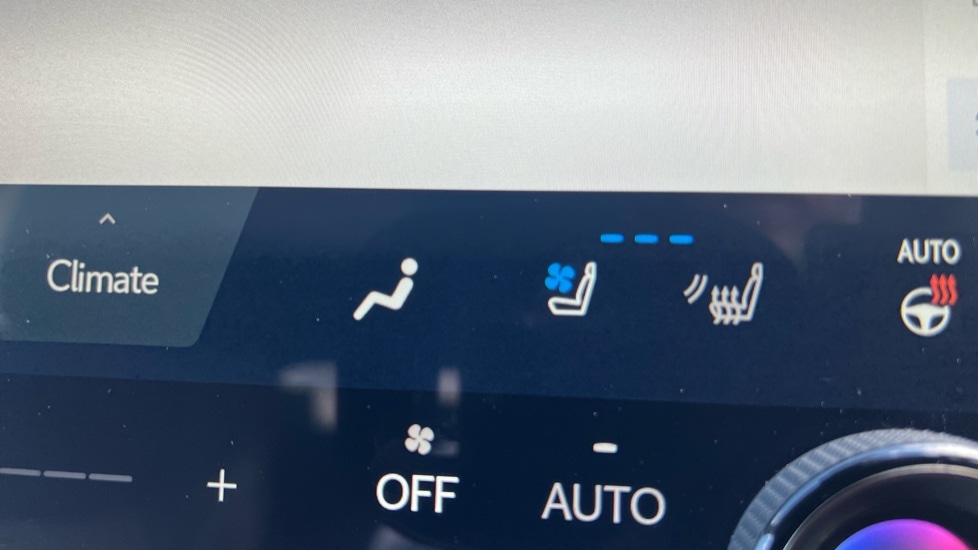 Used Lexus RZ 2024 for sale - 76901263: Photo 64