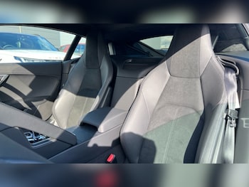 Used Jaguar F-Type 2024 for sale - 76311895: Photo