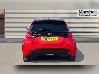 Used Toyota Yaris 2021 for sale - 75471502: Photo