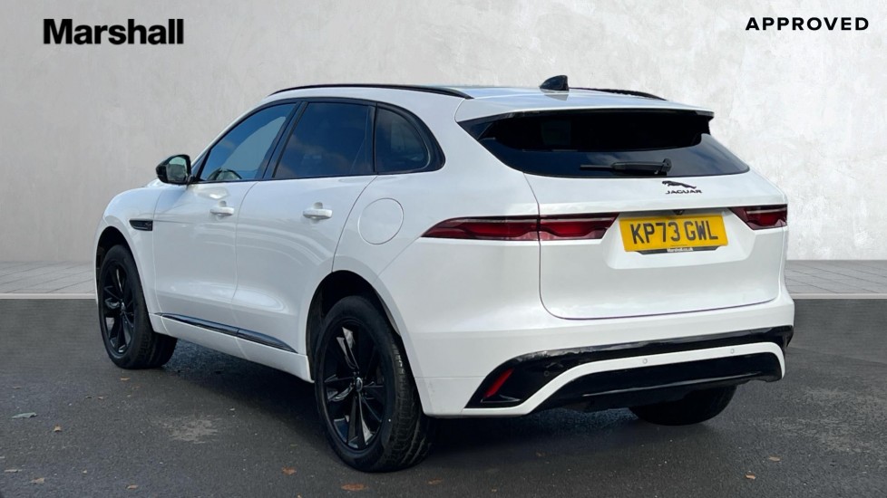 Used Jaguar F-Pace 2023 for sale - 76868667: Photo 2