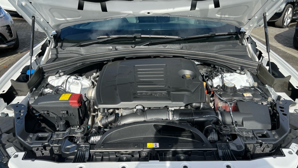 Used Jaguar F-Pace 2023 for sale - 76868667: Photo 34