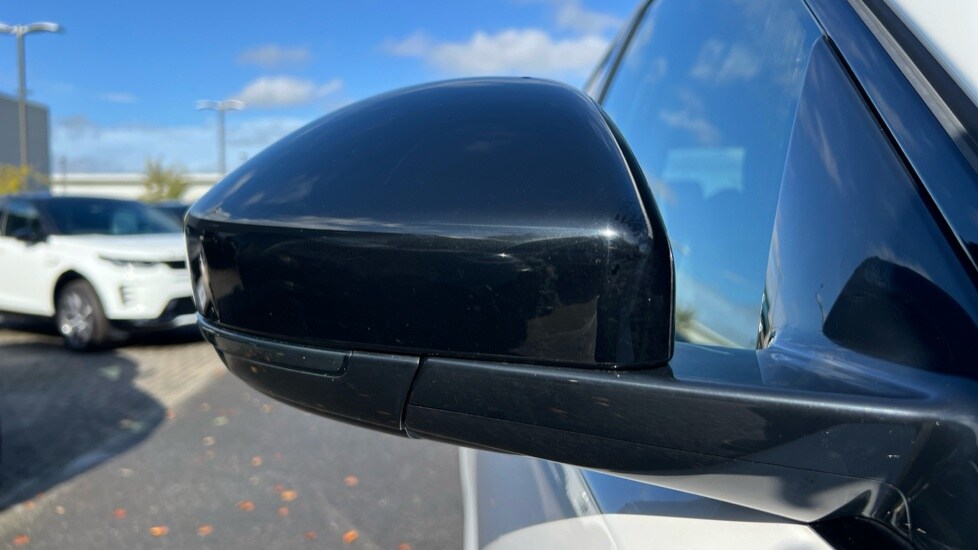 Used Jaguar F-Pace 2023 for sale - 76868667: Photo 36