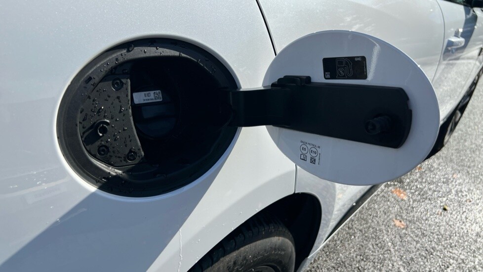 Used Jaguar F-Pace 2023 for sale - 76868667: Photo 39