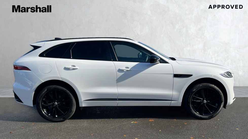 Used Jaguar F-Pace 2023 for sale - 76868667: Photo 5